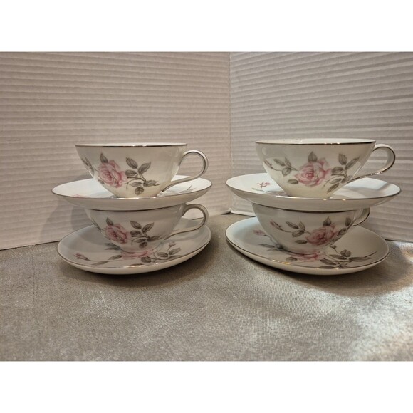 Three Castle China Garland Set Of 4 Teacups And Saucers Pink Roses - Picture 1 of 14
